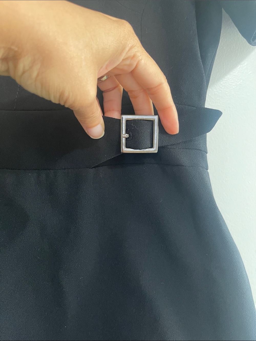 Karen Millen Black Short-Sleeve Belted Asymmetric Pleated Mini Dress - Picture 5 of 7